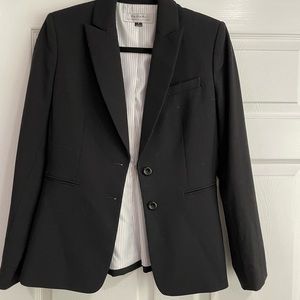 Tahari black fitted blazer